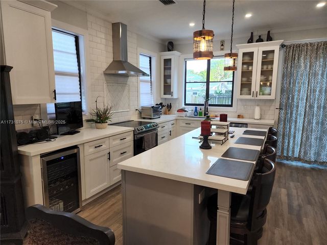 35 Bass Ave., Key Largo, FL 33037