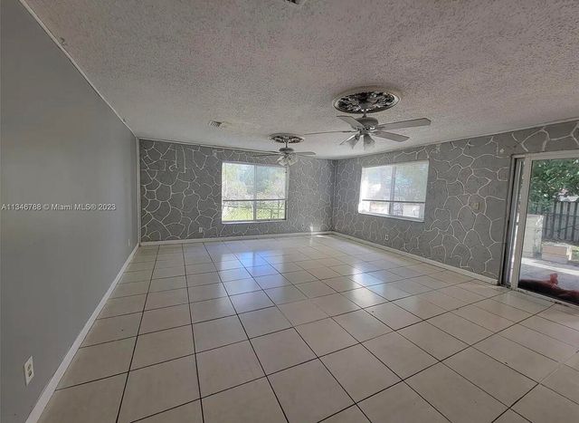 2070 NW 28TH Terrace, Fort Lauderdale, FL 33311