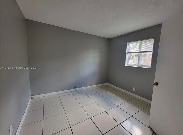 2070 NW 28TH Terrace, Fort Lauderdale, FL 33311