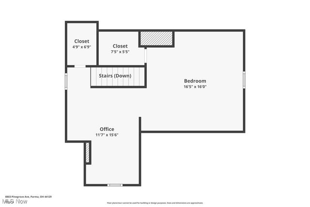 8803 Pinegrove Avenue, Parma, OH 44129