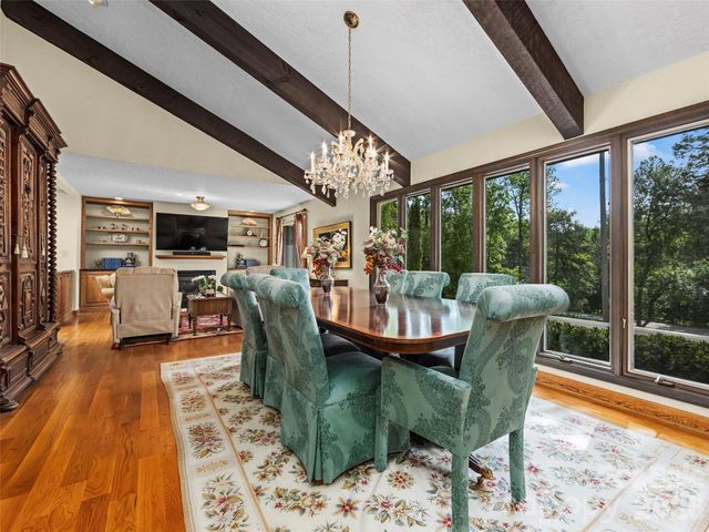 69 Forest Road, Asheville, NC 28803