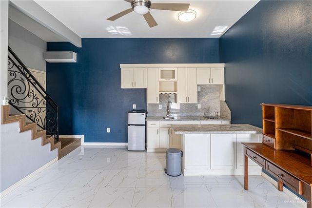 5305 Mauritius Lane, Edinburg, TX 78542