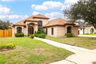 5305 Mauritius Lane, Edinburg, TX 78542