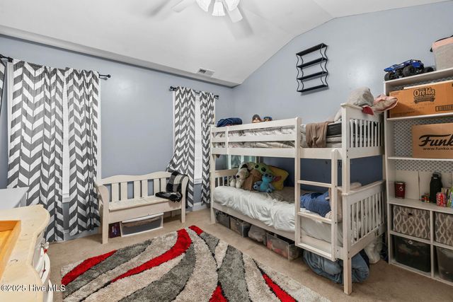 303 Maidstone Drive, Richlands, NC 28574