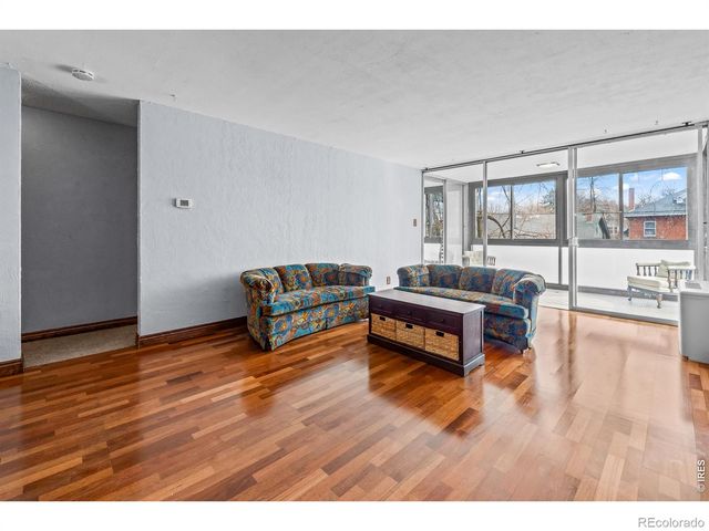 1050 N Corona Street 216, Denver, CO 80218