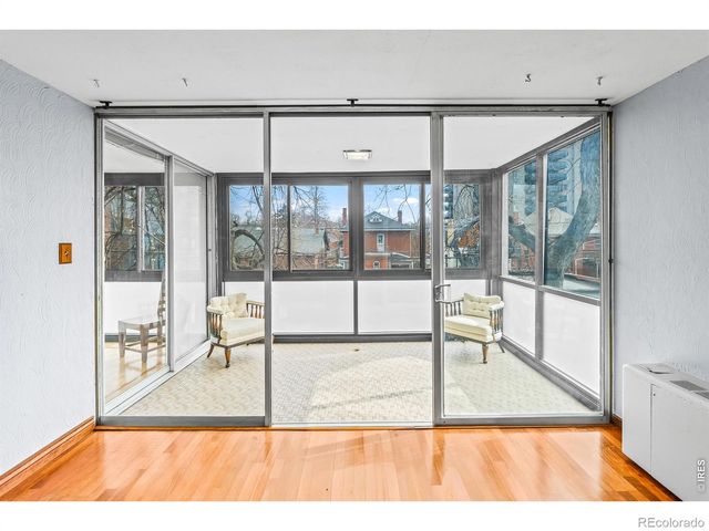 1050 N Corona Street 216, Denver, CO 80218