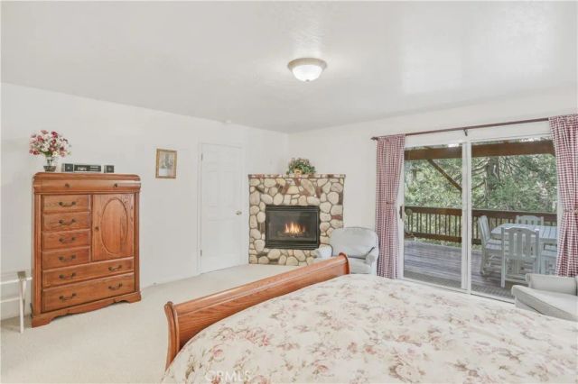 196 B, Lake Arrowhead, CA 92352