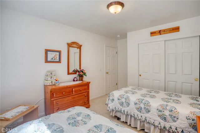 196 B, Lake Arrowhead, CA 92352