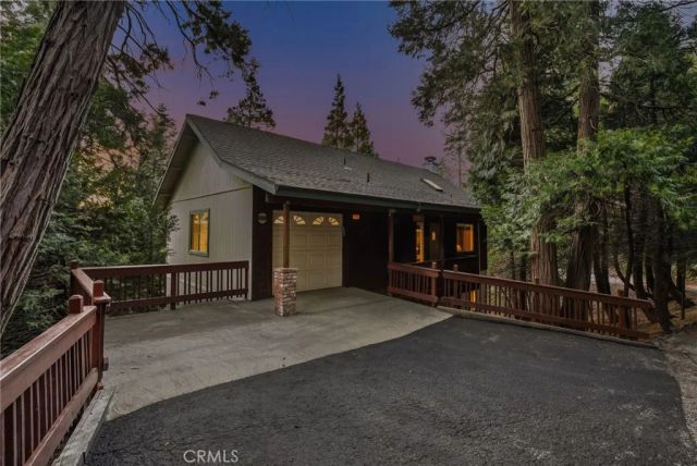 196 B, Lake Arrowhead, CA 92352