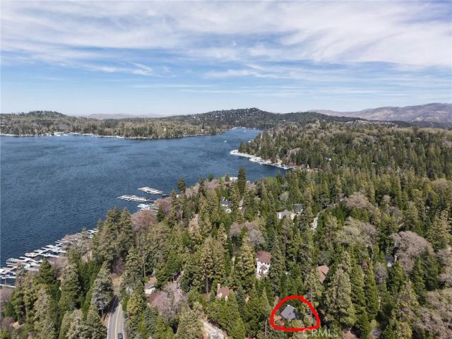 196 B, Lake Arrowhead, CA 92352