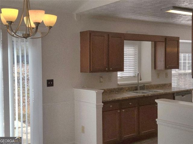 1703 Windy Ridge Court SE, Conyers, GA 30013