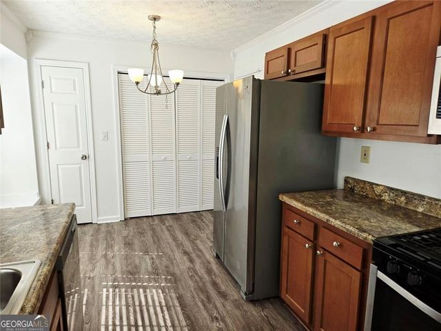 1703 Windy Ridge Court SE, Conyers, GA 30013