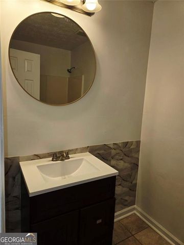 1703 Windy Ridge Court SE, Conyers, GA 30013