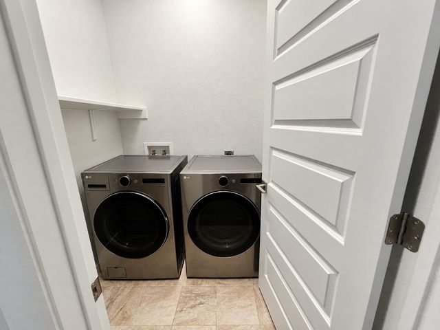 607 Bernese PASS, Austin, TX 78745
