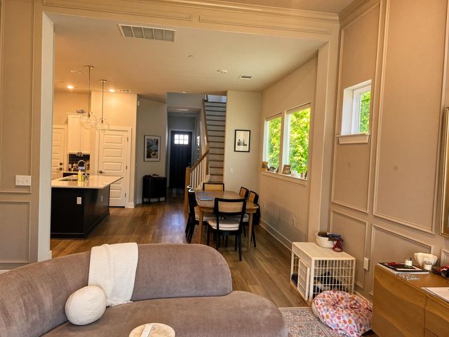 607 Bernese PASS, Austin, TX 78745