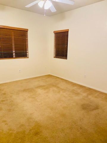 6800 Vista Del Norte Drive NE 622, Albuquerque, NM 87113