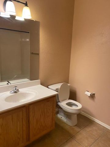 6800 Vista Del Norte Drive NE 622, Albuquerque, NM 87113