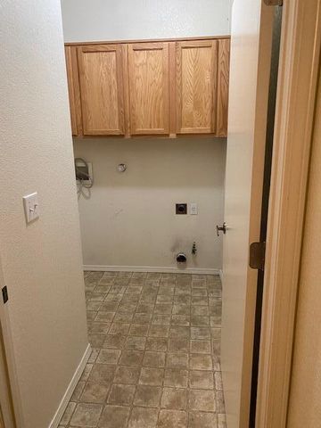 6800 Vista Del Norte Drive NE 622, Albuquerque, NM 87113