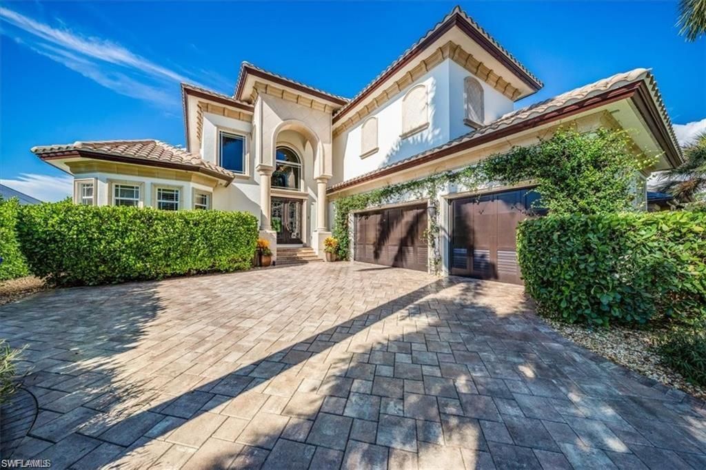 1435 Osprey AVE, Naples, FL 34102