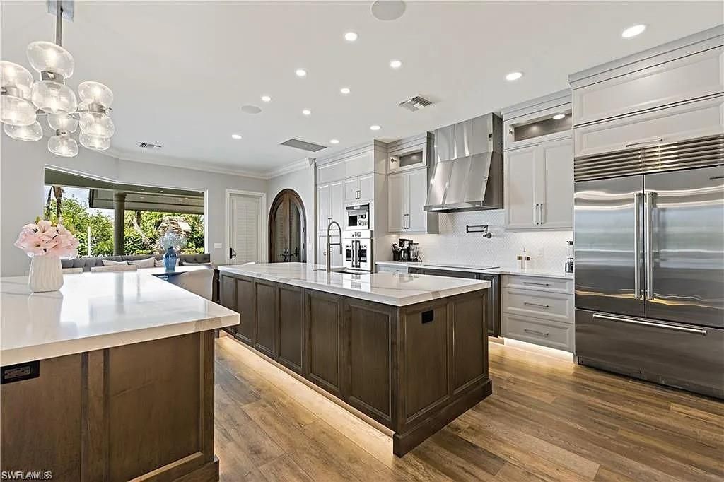 1435 Osprey AVE, NAPLES, FL 34102 — photo 5
