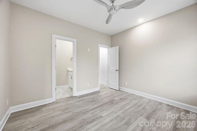 3800 Freedom Drive, Charlotte, NC 28208