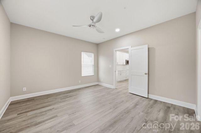 3800 Freedom Drive, Charlotte, NC 28208
