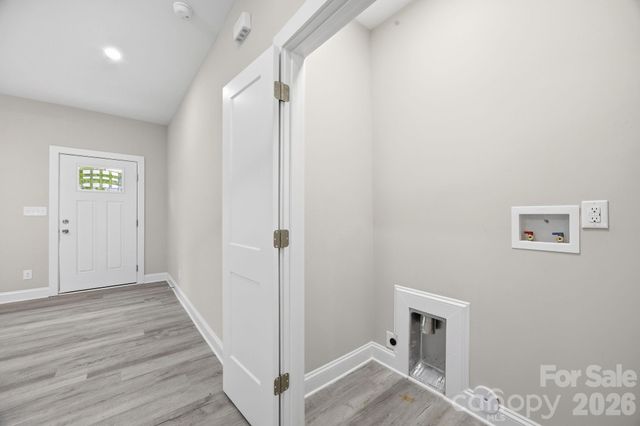 3800 Freedom Drive, Charlotte, NC 28208
