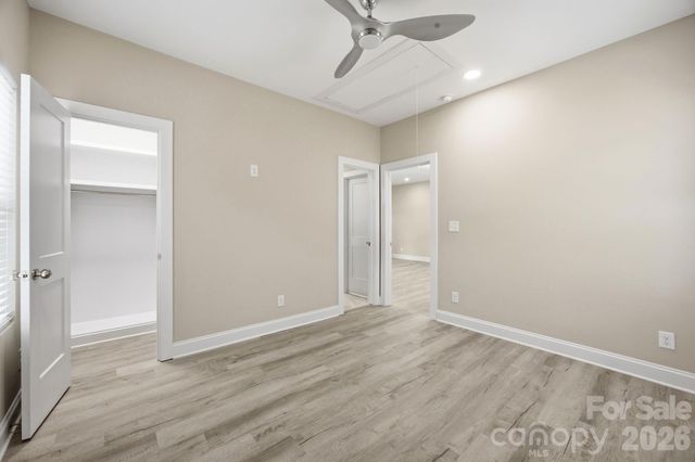 3800 Freedom Drive, Charlotte, NC 28208