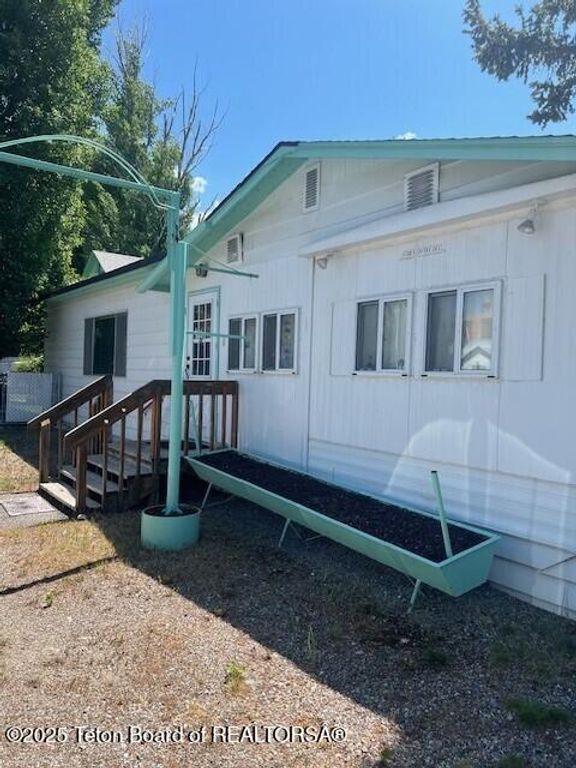 110 & 120 W HANSEN Avenue, Jackson, WY 83001 photo 5