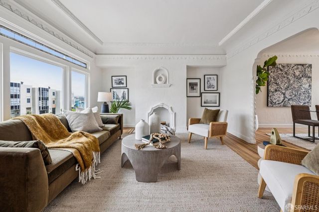 2227 19th Avenue, San Francisco, CA 94116