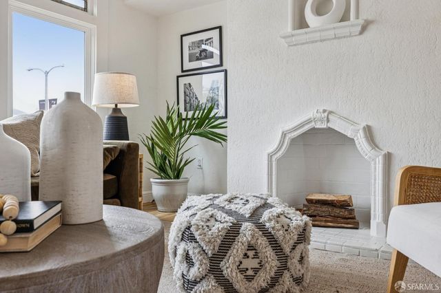 2227 19th Avenue, San Francisco, CA 94116