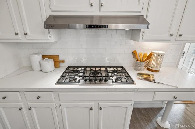 2227 19th Avenue, San Francisco, CA 94116