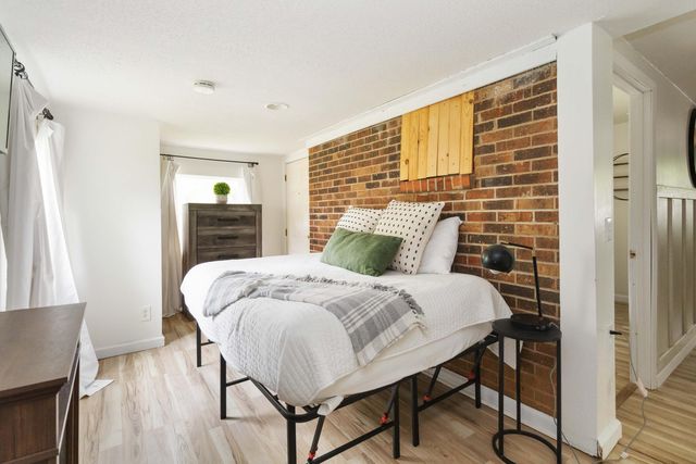 24 Walnut Drive, Burnside, KY 42519