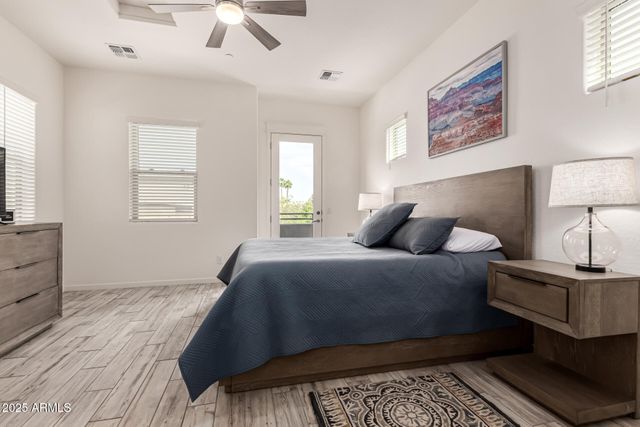 300 N GILA SPRINGS Boulevard 181, Chandler, AZ 85226