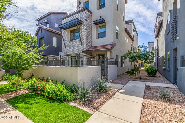 300 N GILA SPRINGS Boulevard 181, Chandler, AZ 85226