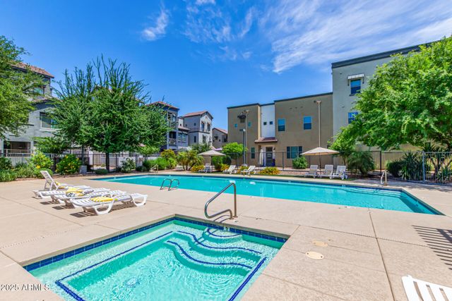 300 N GILA SPRINGS Boulevard 181, Chandler, AZ 85226