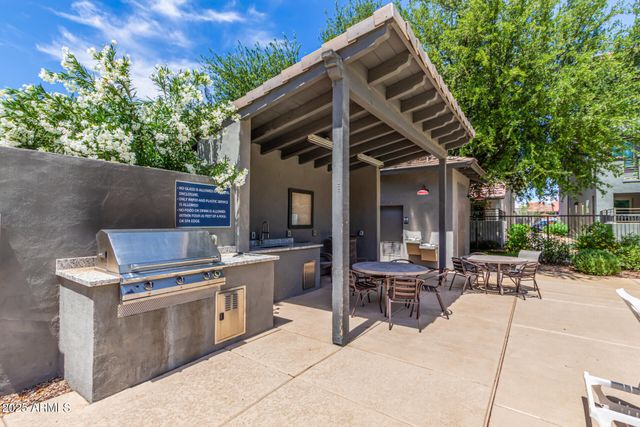 300 N GILA SPRINGS Boulevard 181, Chandler, AZ 85226