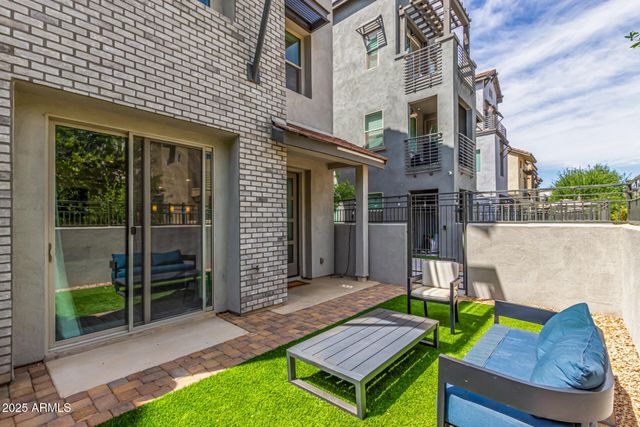 300 N GILA SPRINGS Boulevard 181, Chandler, AZ 85226