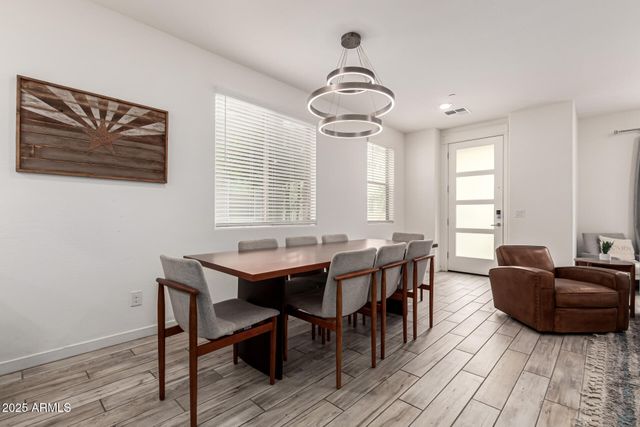 300 N GILA SPRINGS Boulevard 181, Chandler, AZ 85226