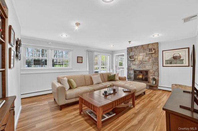 11 Billingsley Trail, Goldens Bridge, NY 10526