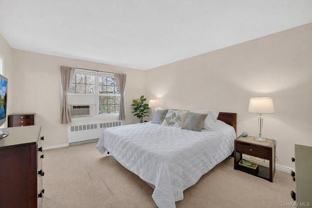 37 Fieldstone Drive E4, Hartsdale, NY 10530