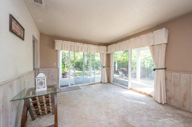 8445 Juglans Dr, Orangevale, CA 95662