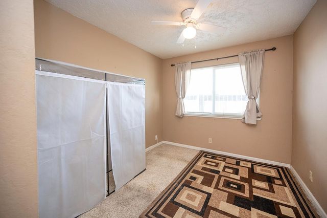 8445 Juglans Dr, Orangevale, CA 95662