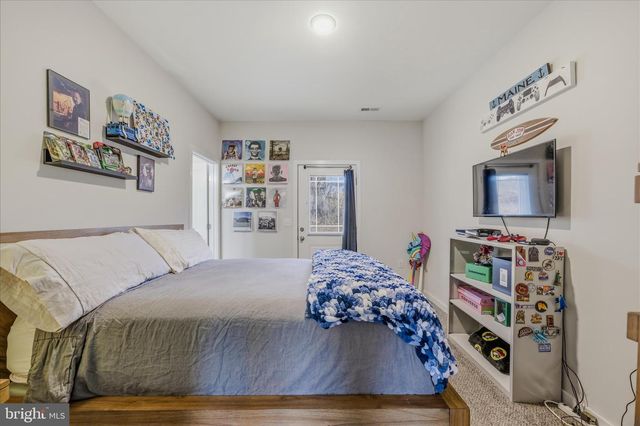 174 BRANT LN, Martinsburg, WV 25403