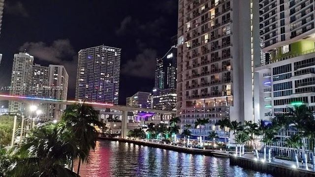 185 SW 7th St 1710, Miami, FL 33130