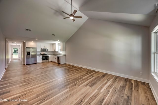 107 N Kennett Ave, Bardstown, KY 40004