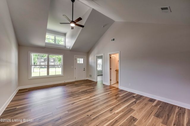 107 N Kennett Ave, Bardstown, KY 40004