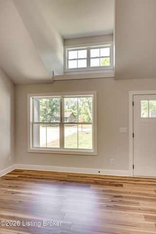 107 N Kennett Ave, Bardstown, KY 40004