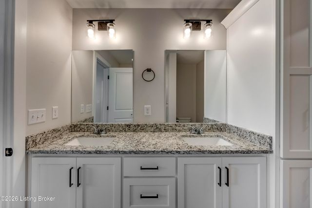 107 N Kennett Ave, Bardstown, KY 40004
