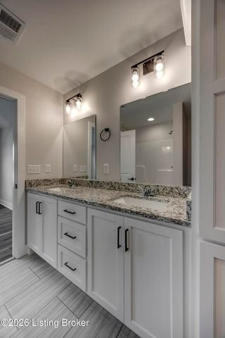 107 N Kennett Ave, Bardstown, KY 40004